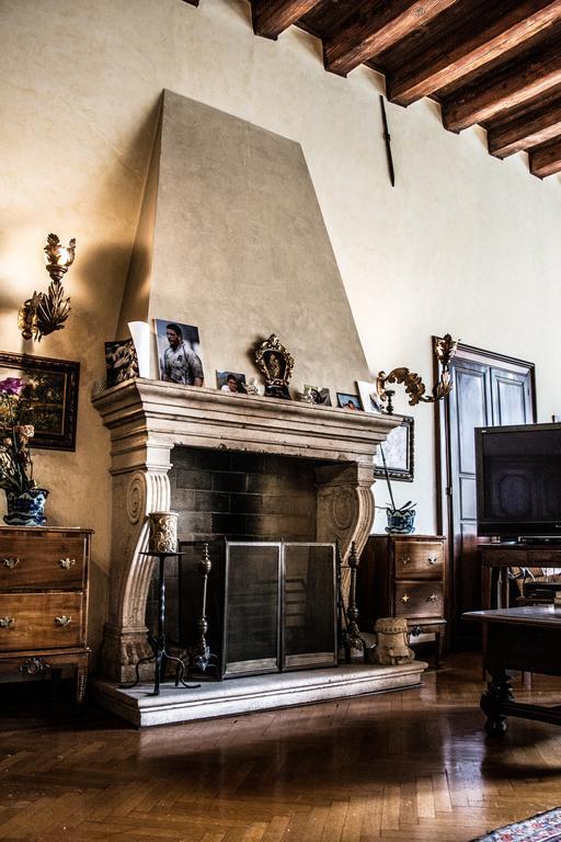 Palazzo Altinate - Note Di Piano * Padova